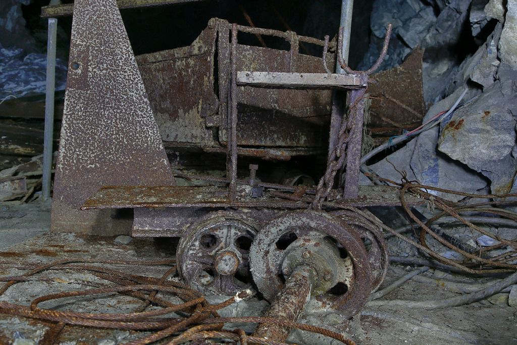 Altbergbau Relikt im Kalkbergwerk bei Bergen - Sohle 2