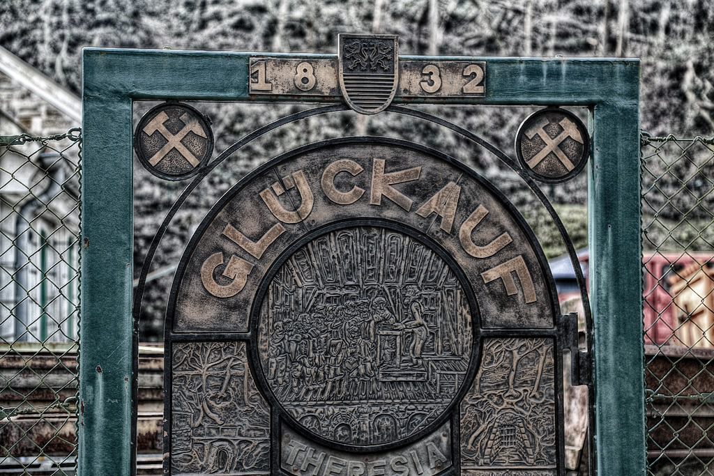 bergbauwanderweg im muttental foto