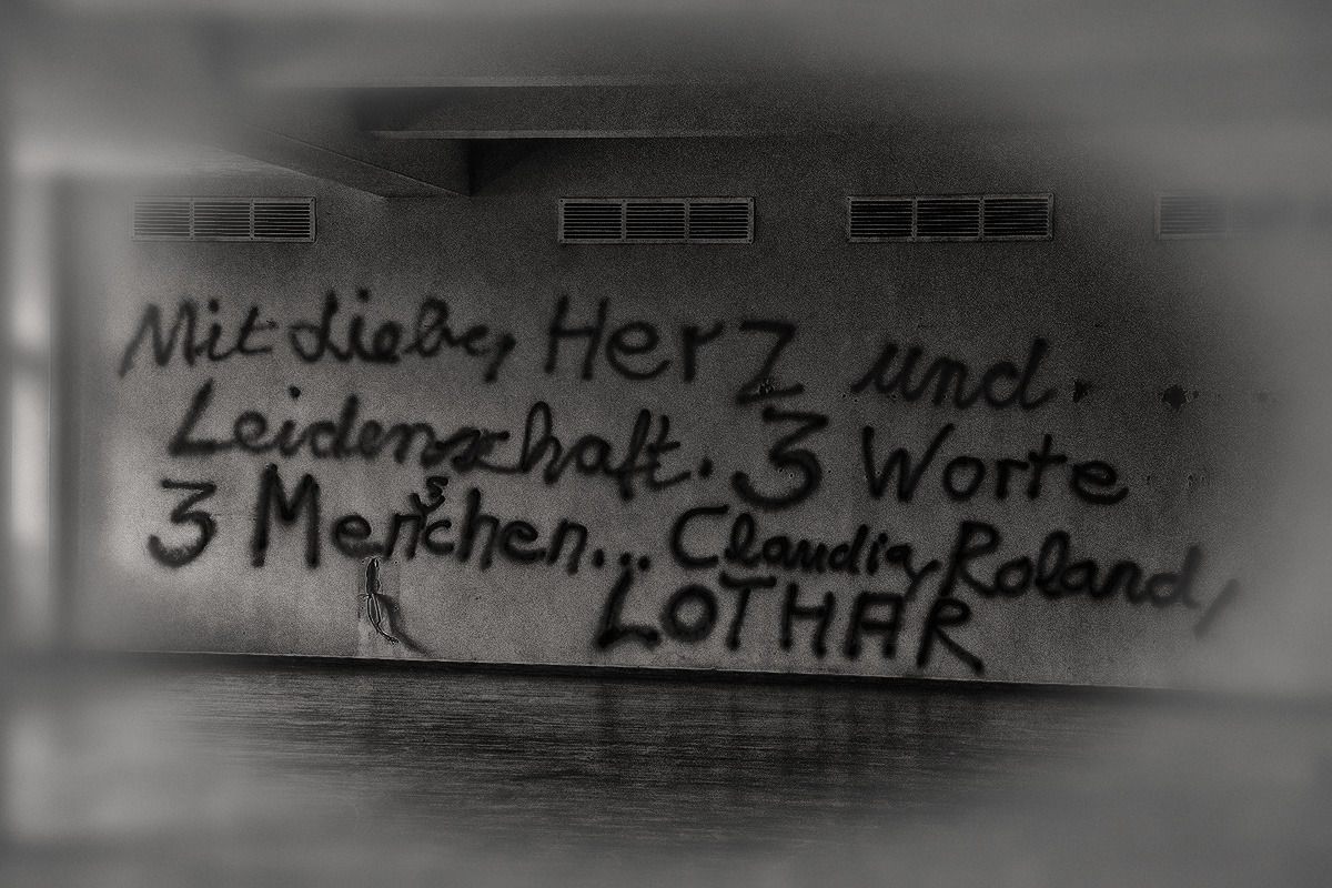 haupttribuene georg melches stadion von rot weiss essen 