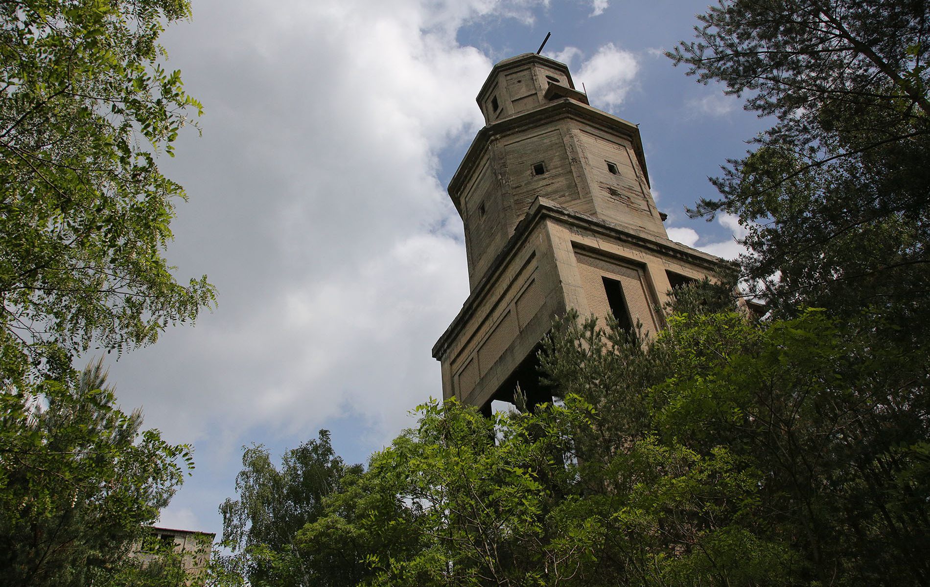 gruba ada berlitzturm 26