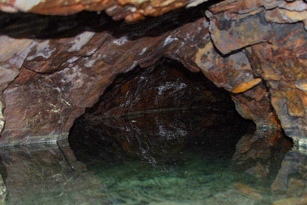 kaellergruvan bunter altbergbau