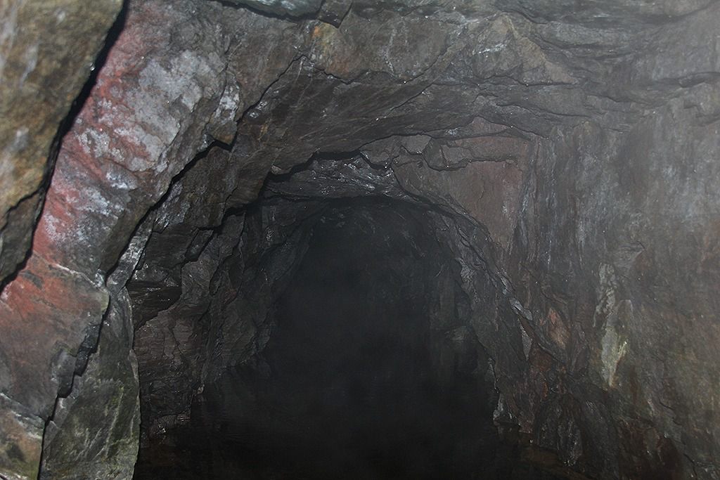 kaellergruvan bunter altbergbau