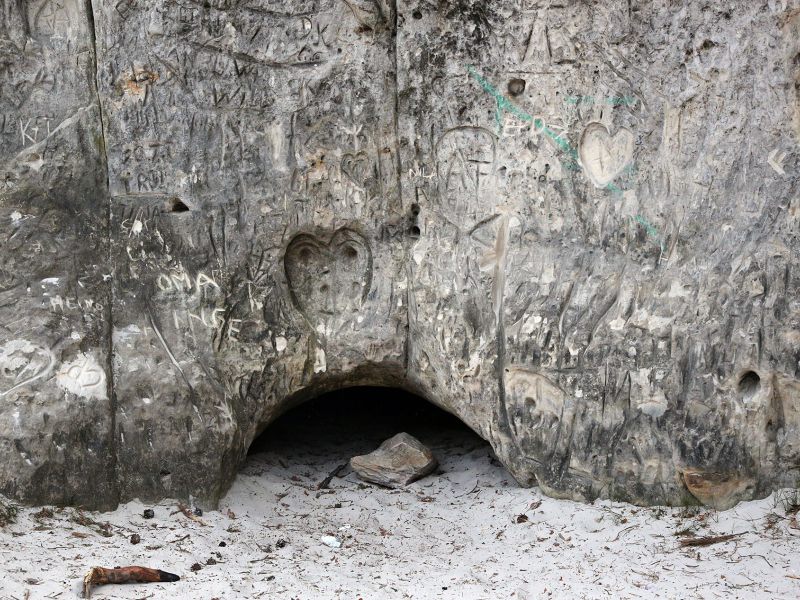 sandsteinhoehlen regenstein