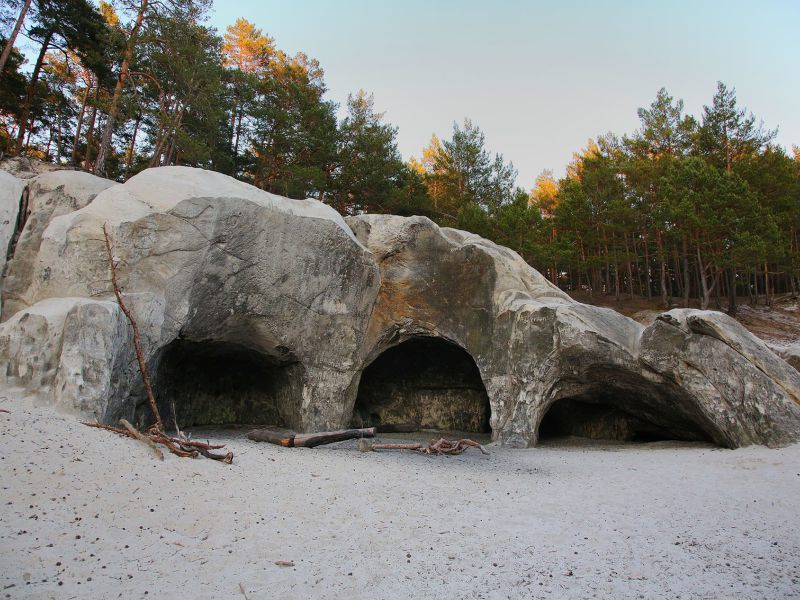 sandsteinhoehlen regenstein