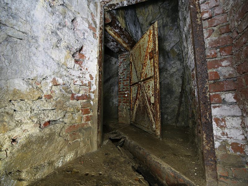 steinbruch werksluftschutzstollen 12