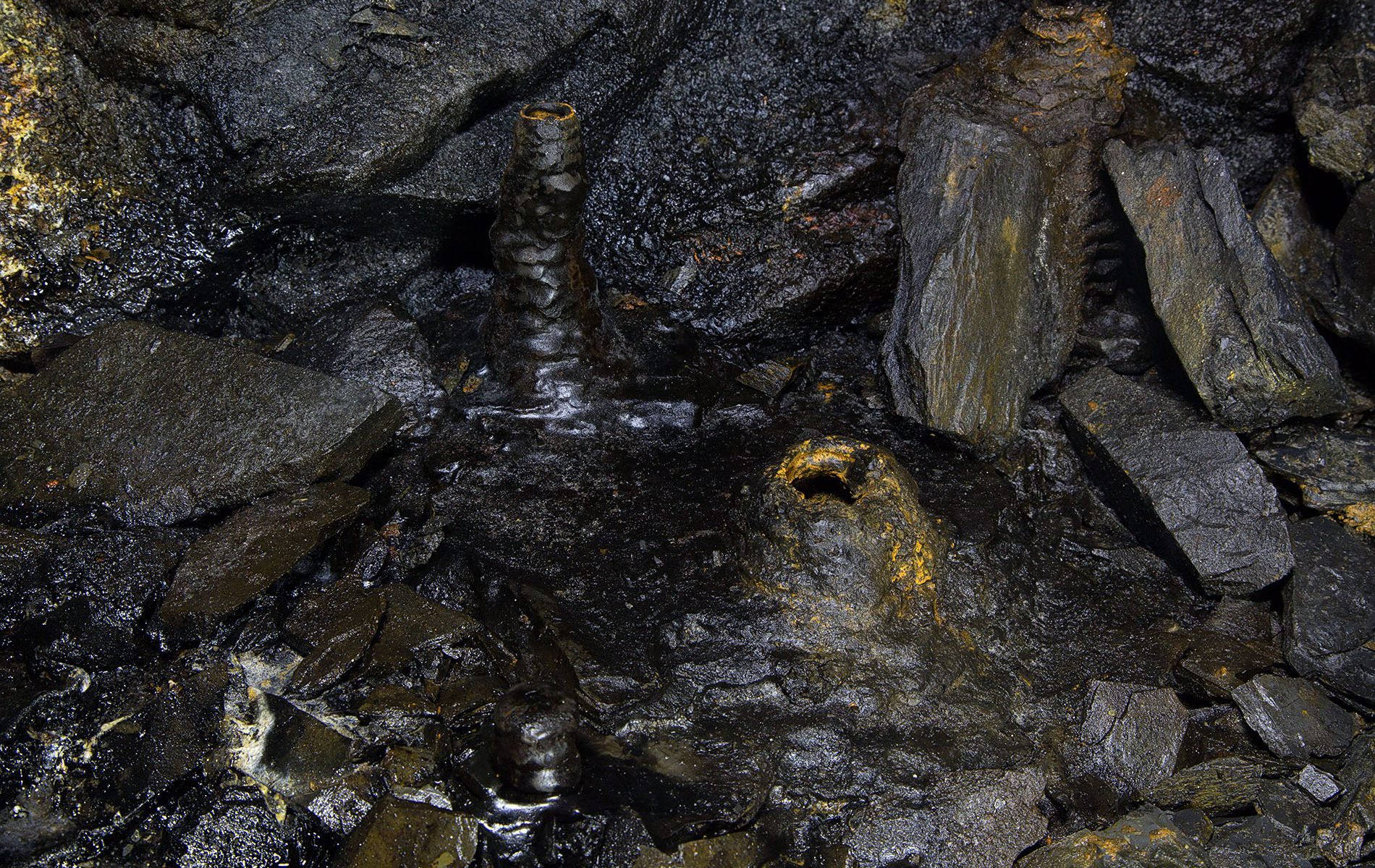 stollen der versinterungen 44