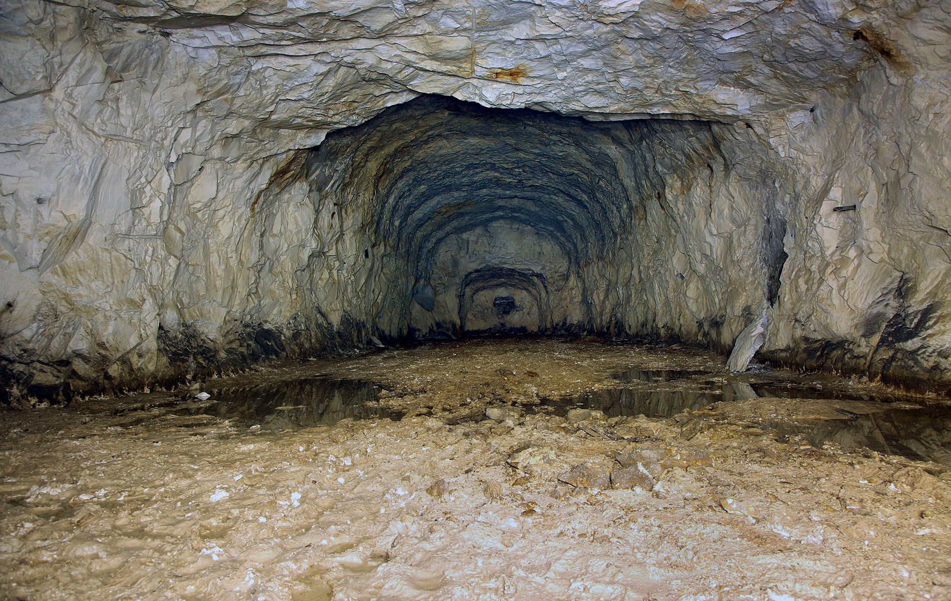 u verlagerung basalt