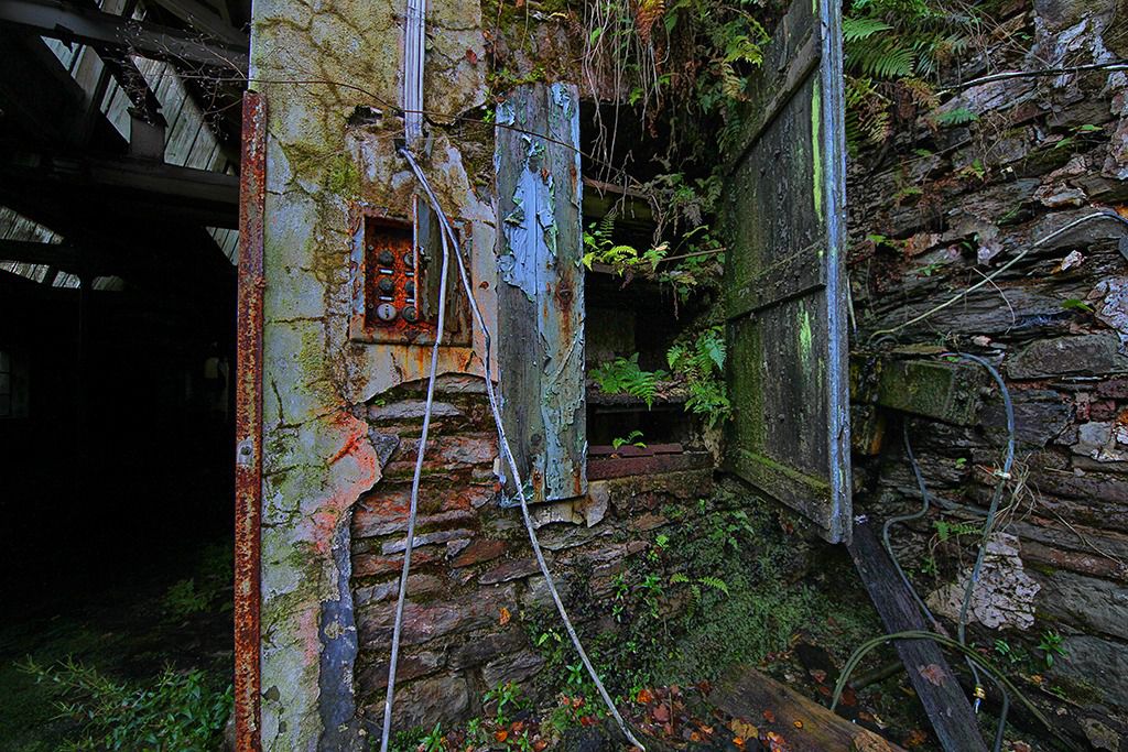 verlassene papierfabrik lost place 40
